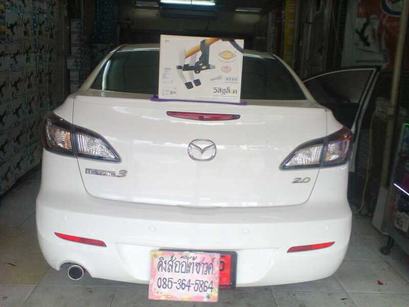 ลูกค้านำ รถยนต์ MAZDA 3 มาติดตั้ง Locktech visitlock กล่องเหลืองกับทางร้าน