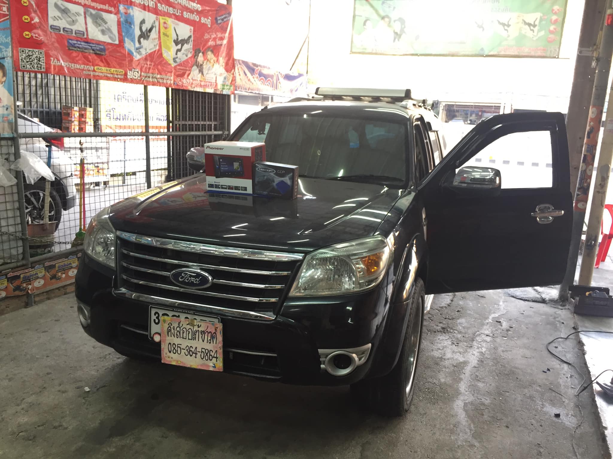 วิทยุ PIONEER AVH-A215BT และ Screen mirror link FORD EVEREST
