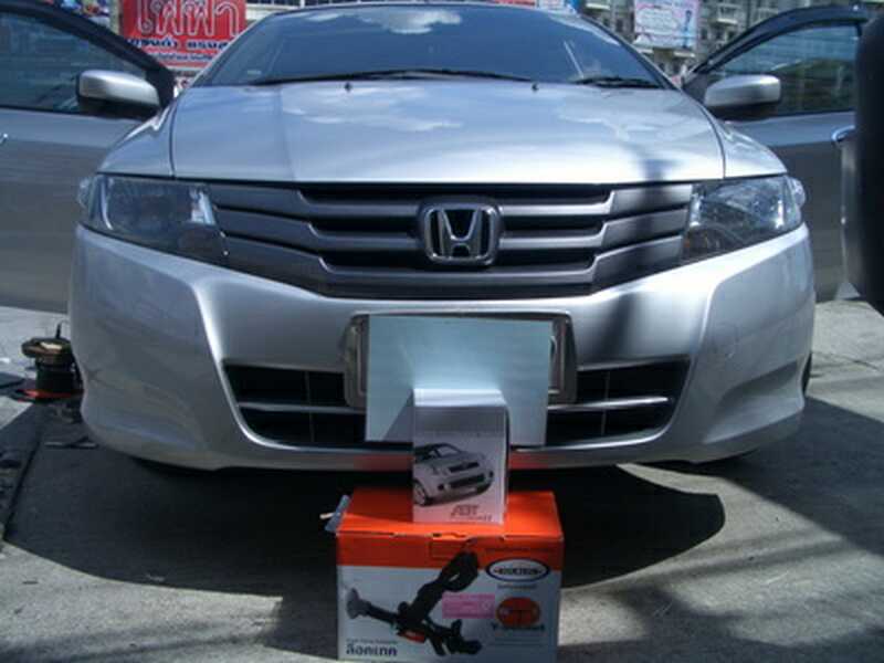 ลูกค้านำ รถยนต์ HONDA CITY มาติดตั้ง LOCKTECH (ล็อคเทค) และรีโมทกันขโมยABT กับทางร้าน