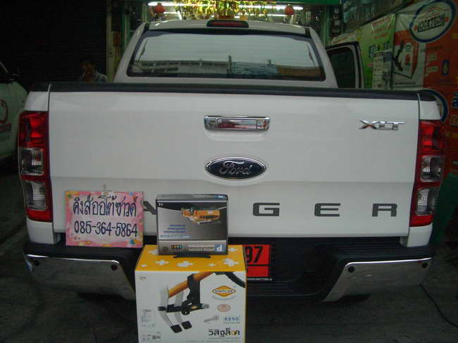 ลูกค้านำ รถยนต์ FORD RANGER มาติดตั้ง เซนเซอร์ถอยหลัง 4 จุด Locktech by VISITLOCK กล่องเหลือง กับทางร้าน