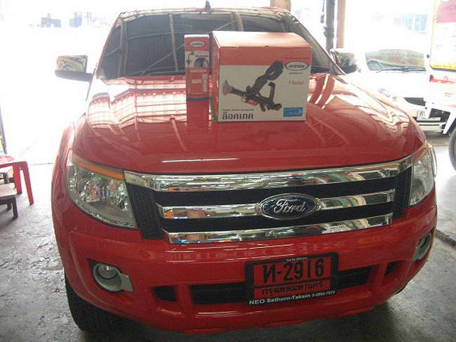 ลูกค้านำ รถยนต์ FORD RANGER 2012 มาติดตั้ง LOCKTECH กล่องส้ม และ ล็อคยางอะไหล่ กับทางร้าน