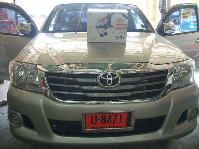 ลูกค้านำ รถยนต์ TOYOTA HILUX VIGO CHAMP มาติดตั้ง LOCKTECH VISITLOCK กล่องเหลือง กับทางร้าน