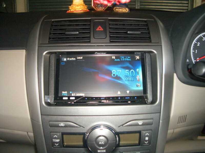ลูกค้านำ รถยนต์ TOYOTA ALTIS มาติดตั้ง จอ 2 ดิน PIONEER 4350 DVD กับทางร้าน