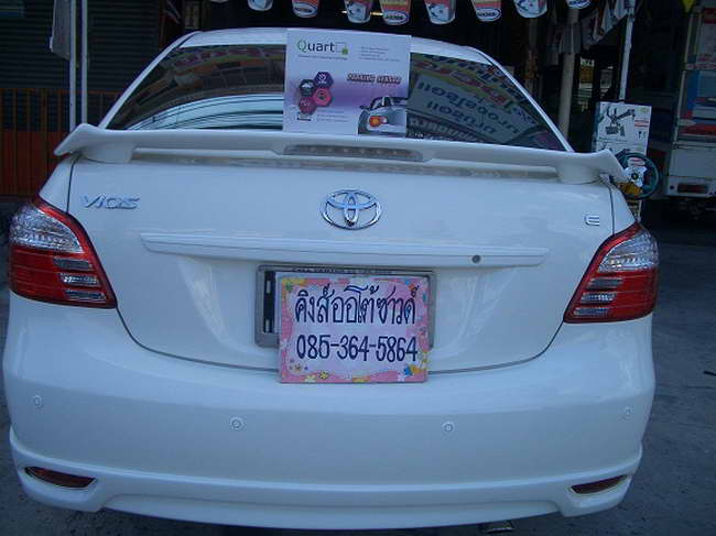 ลูกค้านำ รถยนต์ TOYOTA VIOS มาติดตั้ง เซนเซอร์ถอยหลัง 4 จุด กับทางร้าน