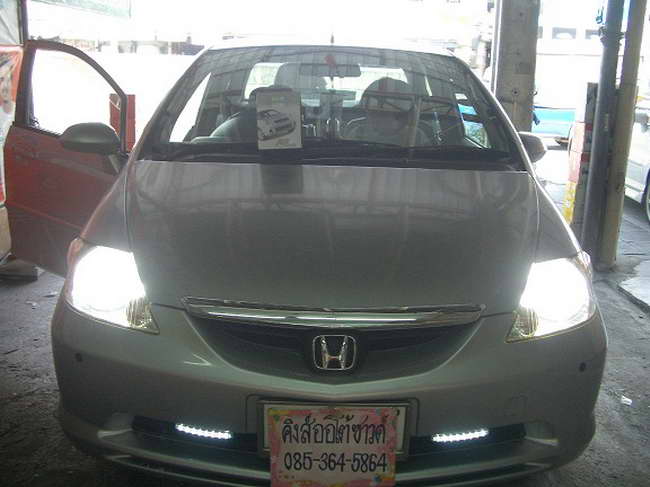 ลูกค้านำ รถยนต์ HONDA CITY มาติดตั้ง ไฟ DAY LIGHT รีโมทกันขโขย ABT MINI PLUS เซนเซอร์ 4 จุดหลัง และ 