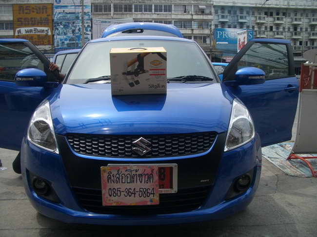 ลูกค้านำ รถยนต์ SUZUKI SWIFT มาติดตั้ง LOCKTECH VISIT LOCK กล่องเหลือง กับทางร้าน